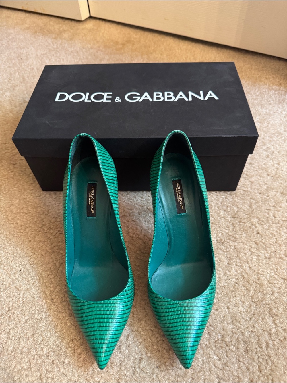 Dolce & Gabbana - Green Women's Pointed-Toe Pumps - Size 7